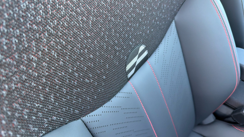 MINI Cooper 135kW E Sport 41kWh 3dr Auto Electric Hatchback